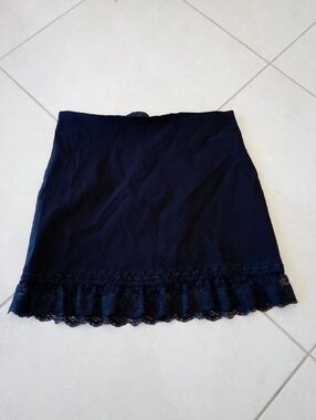 Forever 21 Black Lace-Trim Mini Skirt